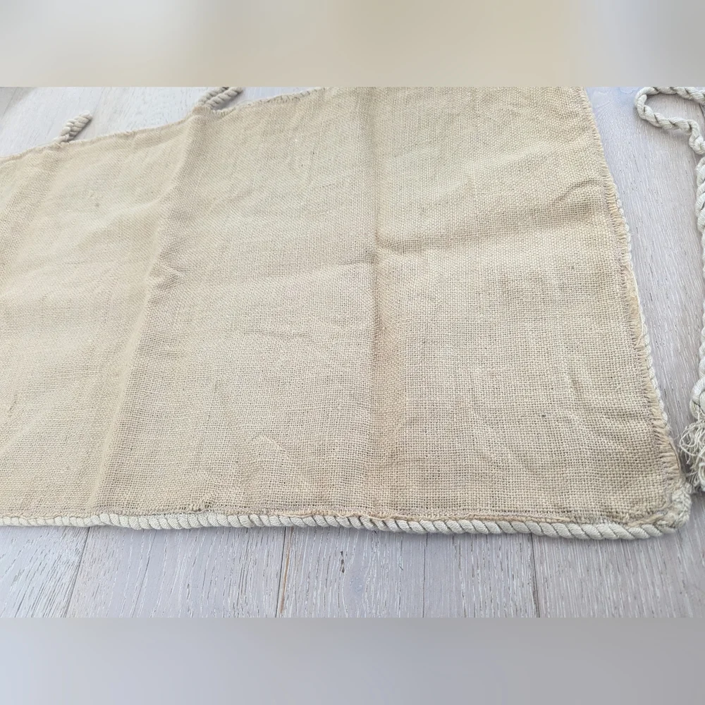 Vintage Woven Hanging Tapestry With Romantic Water Scene